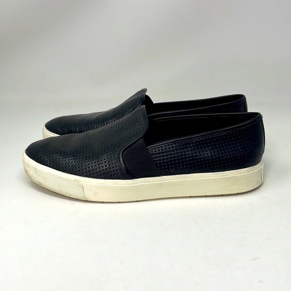 Vince Shoes Slip On Sneakers Black Leather Perforated Size 6.5 - Picture 1 of 13
